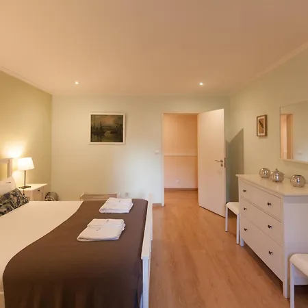 Flh Bairro Alto Artistic With View * Лиссабон